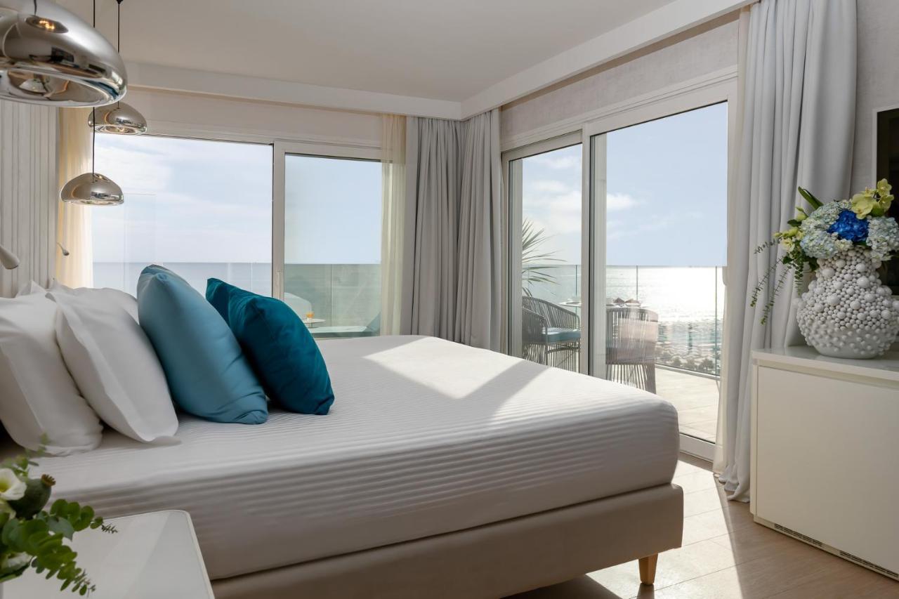 Deluxe Suite Sea View